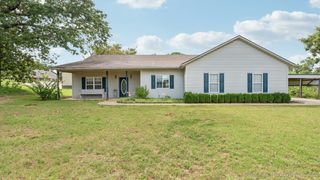 55 Hickory Lane, Sand Springs, OK 74063