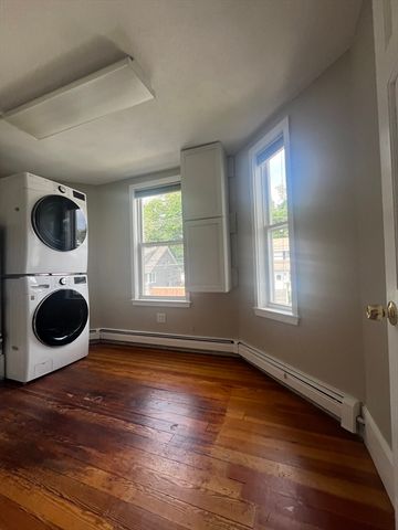 336 Lincoln Ave 2, Saugus, MA 01906