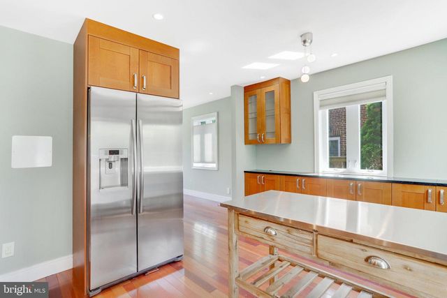 5-A CUSTIS AVE E, Alexandria, VA 22301