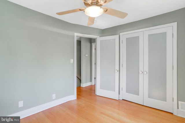 5-A CUSTIS AVE E, Alexandria, VA 22301