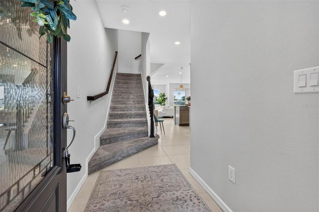 11301 BEACH WALK WAY NE, St Petersburg, FL 33716