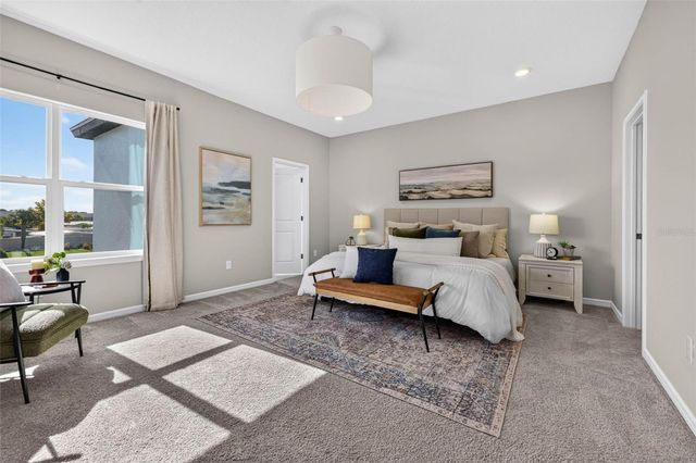 11301 BEACH WALK WAY NE, St Petersburg, FL 33716