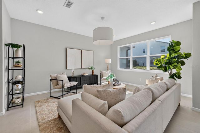 11301 BEACH WALK WAY NE, St Petersburg, FL 33716