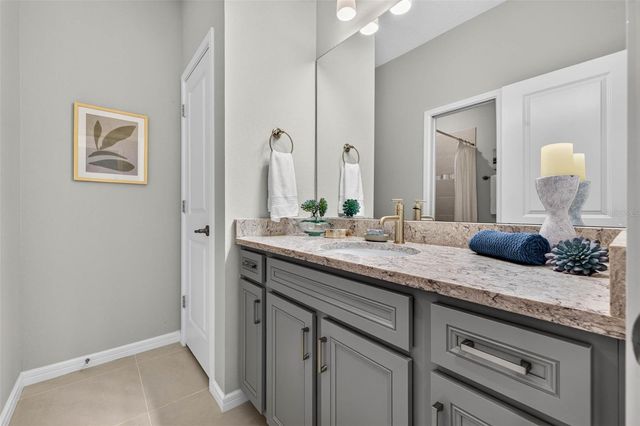 11301 BEACH WALK WAY NE, St Petersburg, FL 33716