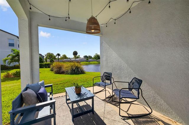 11301 BEACH WALK WAY NE, St Petersburg, FL 33716