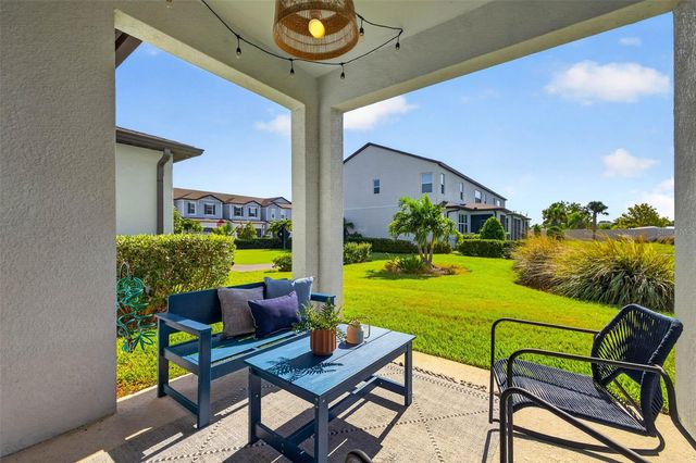 11301 BEACH WALK WAY NE, St Petersburg, FL 33716