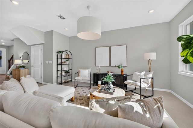 11301 BEACH WALK WAY NE, St Petersburg, FL 33716