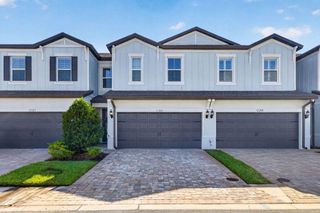 11301 BEACH WALK WAY NE, St Petersburg, FL 33716