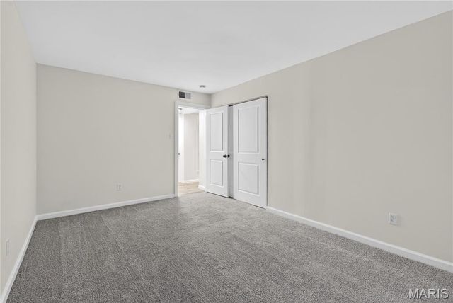 4392 Chateau De Ville Drive A, St Louis, MO 63129