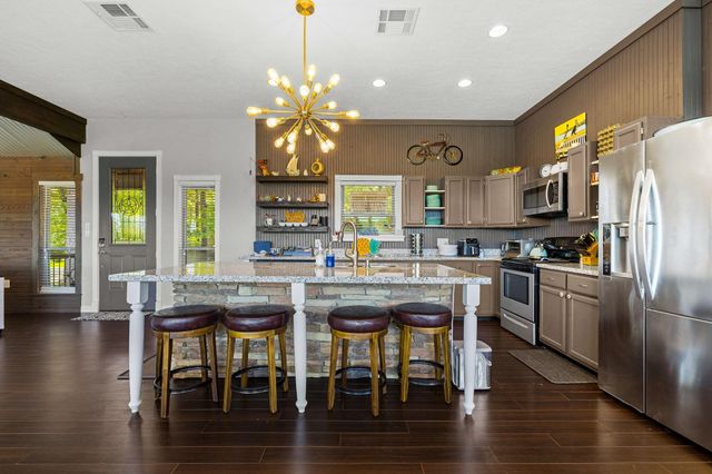 284 Coral Gables, Trinity, TX 75862