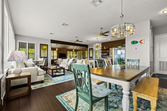 284 Coral Gables, Trinity, TX 75862