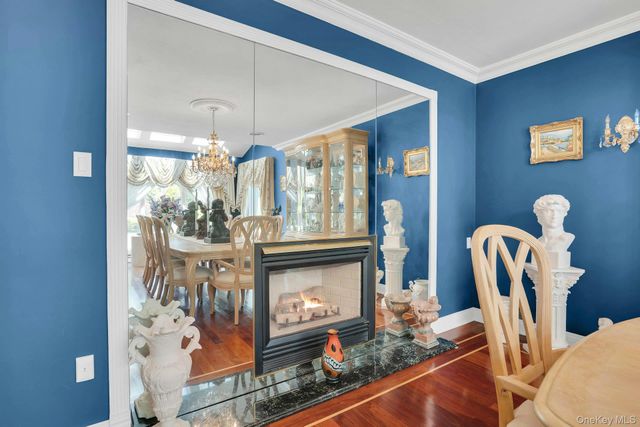 39 McLane Drive, Dix Hills, NY 11746