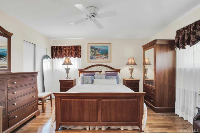 39 McLane Drive, Dix Hills, NY 11746