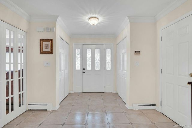 39 McLane Drive, Dix Hills, NY 11746