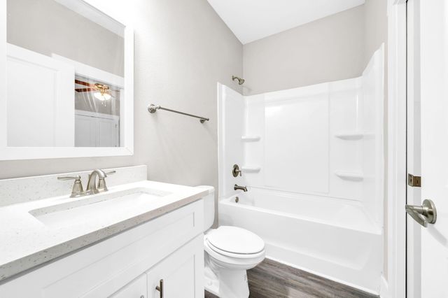 284 North Sand Palm, Freeport, FL 32439