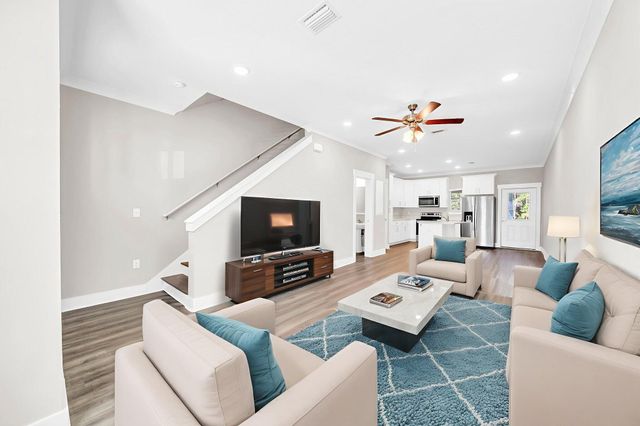 284 North Sand Palm, Freeport, FL 32439