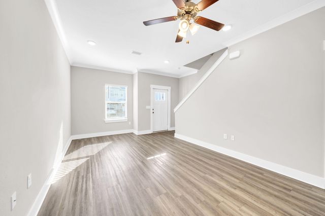 284 North Sand Palm, Freeport, FL 32439