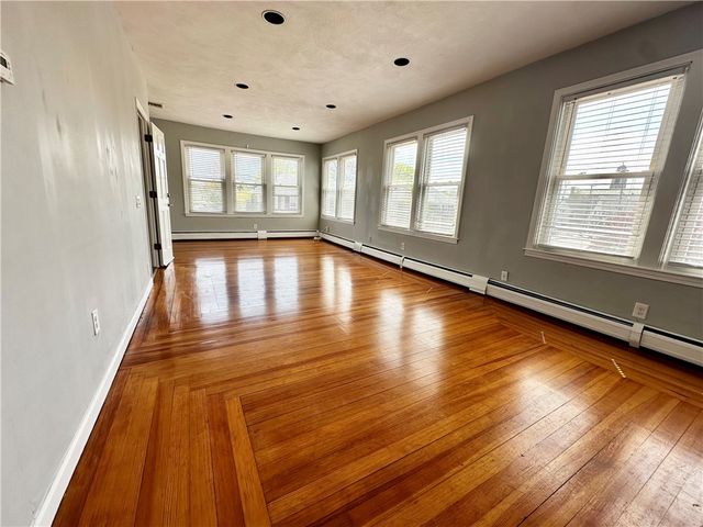 834 Central Avenue, Pawtucket, RI 02861
