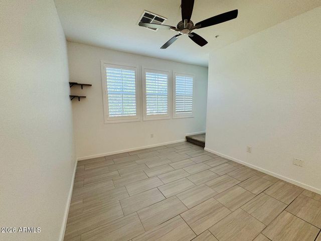 2354 E HUNTINGTON Drive, Phoenix, AZ 85040