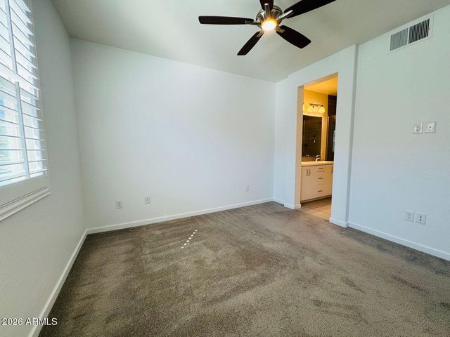 2354 E HUNTINGTON Drive, Phoenix, AZ 85040