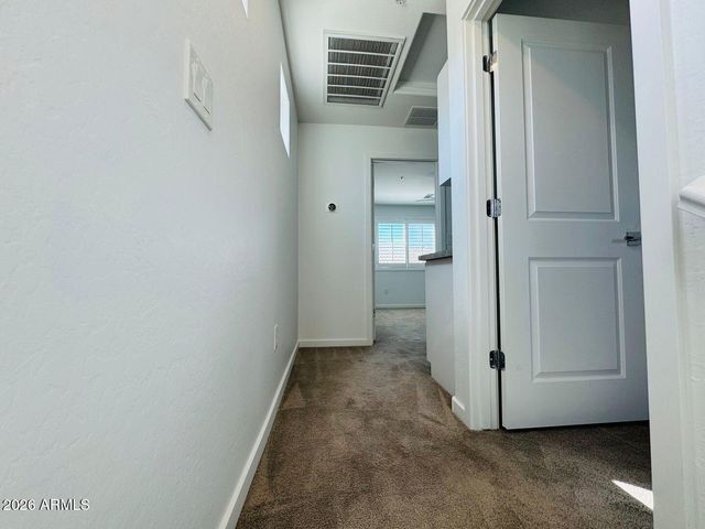 2354 E HUNTINGTON Drive, Phoenix, AZ 85040