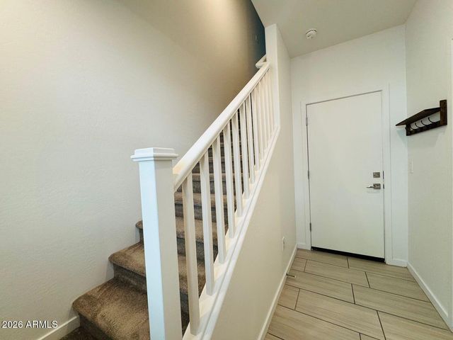 2354 E HUNTINGTON Drive, Phoenix, AZ 85040