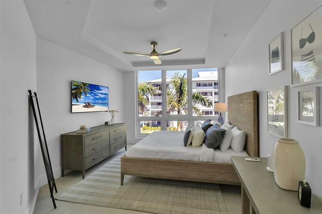 1035 SEASIDE DRIVE 308, Sarasota, FL 34242
