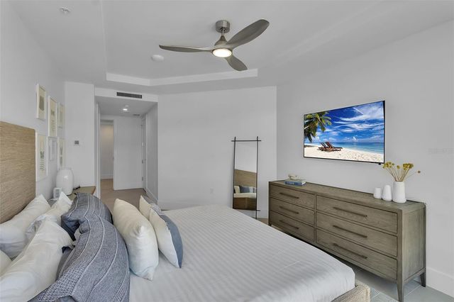 1035 SEASIDE DRIVE 308, Sarasota, FL 34242