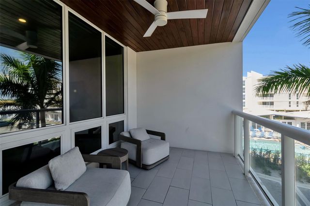1035 SEASIDE DRIVE 308, Sarasota, FL 34242