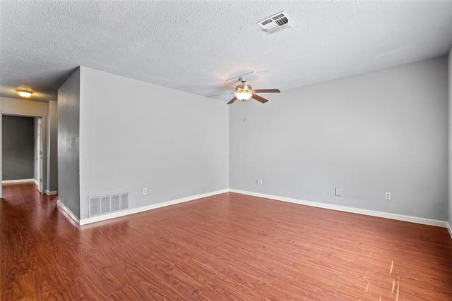 410 Jarman Drive, Mcloud, OK 74851
