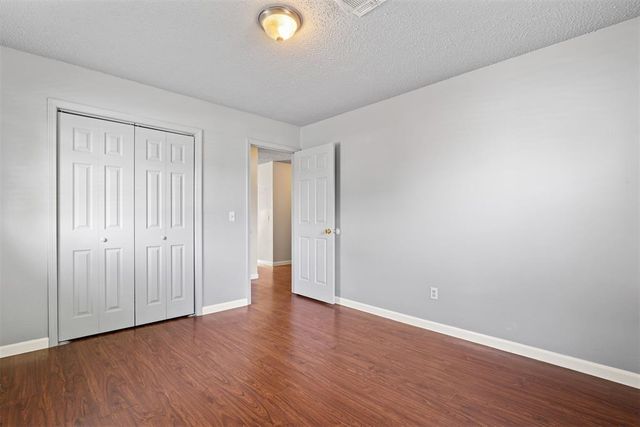 410 Jarman Drive, Mcloud, OK 74851