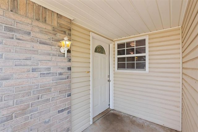 410 Jarman Drive, Mcloud, OK 74851