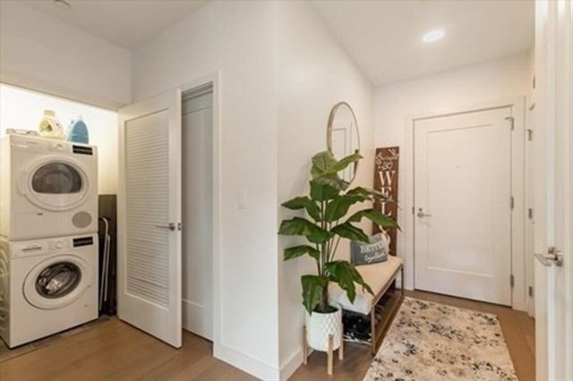 45 Lewis St 401, Boston, MA 02128
