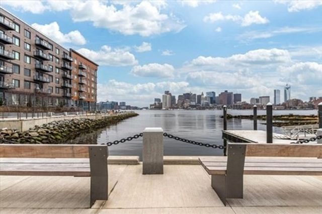 45 Lewis St 401, Boston, MA 02128