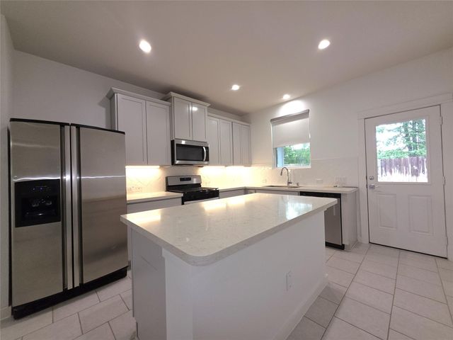 40732 Guillemont Lane, Magnolia, TX 77354