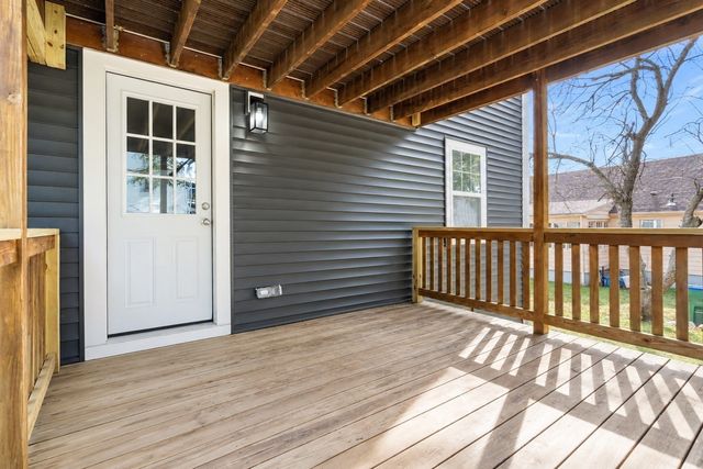 10 Strafford Rd 10, Westwood, MA 02090