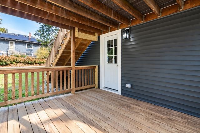 10 Strafford Rd 10, Westwood, MA 02090