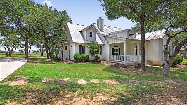 2730 Beaver, New Braunfels, TX 78132