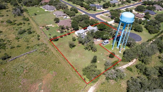 2730 Beaver, New Braunfels, TX 78132