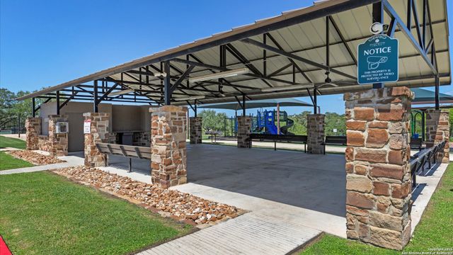 2730 Beaver, New Braunfels, TX 78132