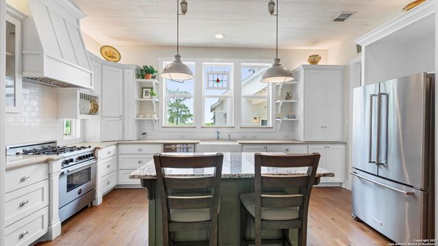 2730 Beaver, New Braunfels, TX 78132