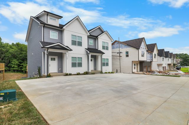 409 Cook Dr B, Clarksville, TN 37042