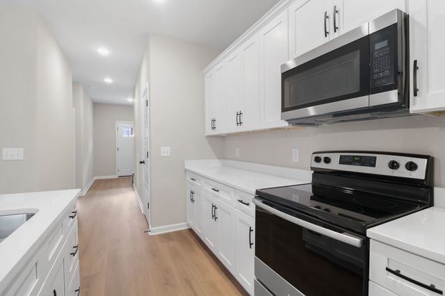 409 Cook Dr B, Clarksville, TN 37042