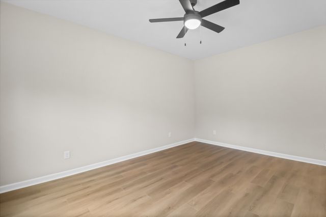 409 Cook Dr B, Clarksville, TN 37042