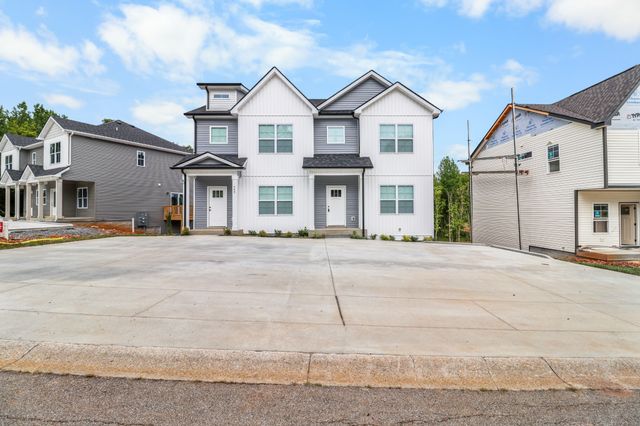 409 Cook Dr B, Clarksville, TN 37042
