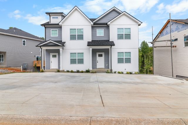 409 Cook Dr B, Clarksville, TN 37042