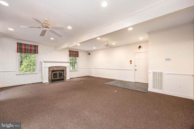 30611 FOXCHASE DR, Salisbury, MD 21804