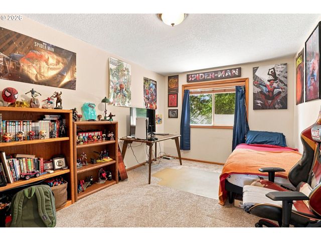 845 RAINTREE Way, Springfield, OR 97477