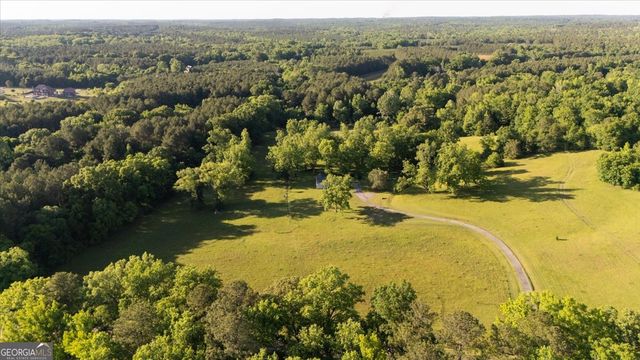 214 Howard Roberts Road, Gray, GA 31032