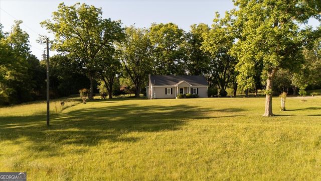 214 Howard Roberts Road, Gray, GA 31032